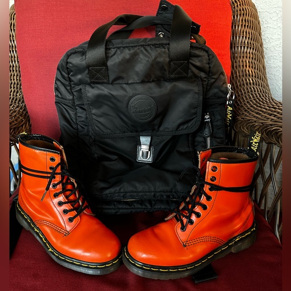 2 Dr Martens Flight bags - Picture 8 of 12